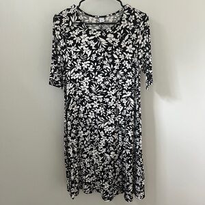 Old Navy floral dress